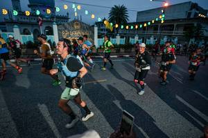 BIB: 
                            <button type="button" onclick="openModal(26233067)" class="btn btn-primary btn-sm float-right btn-popup" data-toggle="modal" data-target=".modal-high-quality">
                        <i class="fas fa-shopping-cart"></i> Add to Cart
                    </button>
                                            <button type="button" onclick="isThisMe(26233067, true)" class="btn btn-success btn-sm float-right btn-popup btn-isme hidden" data-toggle="tooltip" data-placement="bottom" title="นี่คือรูปของคุณใช่ไหม คลิกที่นี่เพื่อเอาเข้าอัลบั้ม">
                        <i class="fas fa-plus"></i> Add to album
                    </button>
                    <button type="button" onclick="isThisMe(26233067, false)" class="btn btn-warning btn-sm float-right btn-popup btn-isnotme hidden">
                        <i class="fas fa-ban"></i> Remove from album
                    </button>